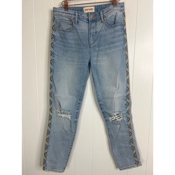 NWT Driftwood Gizelle Tucson Intentionally Distressed Light Wash Jeans Size 26 - Picture 1 of 7